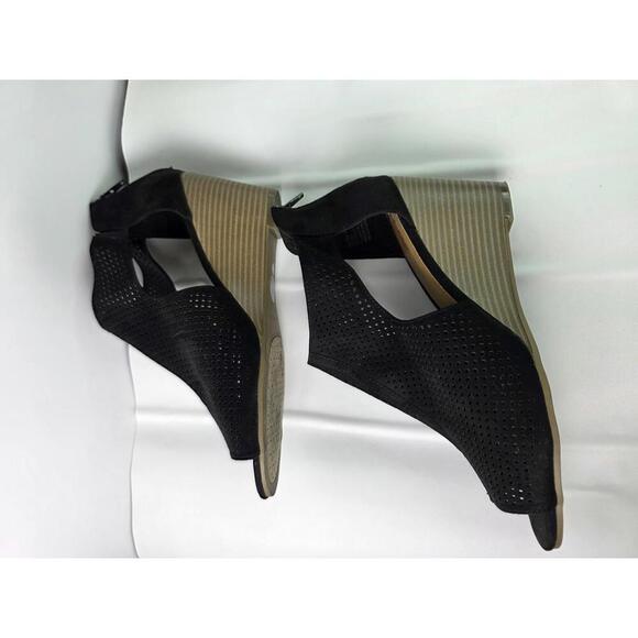 a.n.a A New Approach Women's Wedge Sandals Black Back Zipper Size 10 - Picture 3 of 9